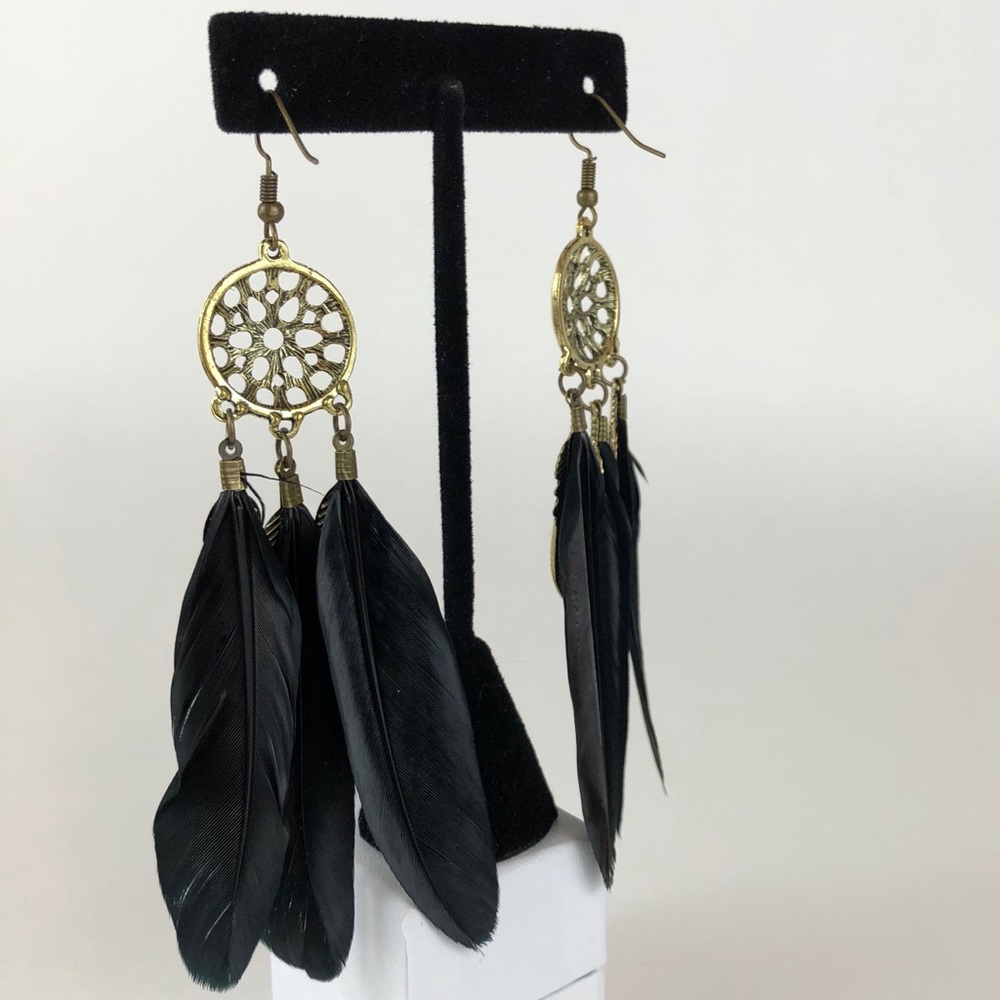 Last 1❗️ Black Feather Dreamcatcher Hook Earrings - Picture 6 of 6